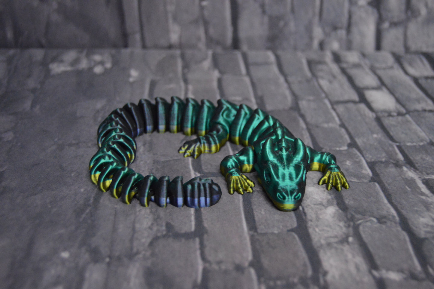 Drachen dreifarbig
